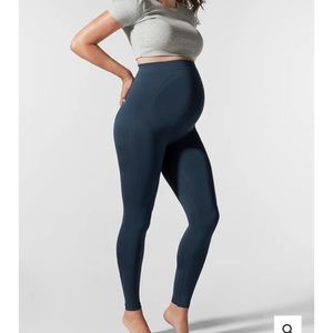 NEW BLANQI maternity leggings
